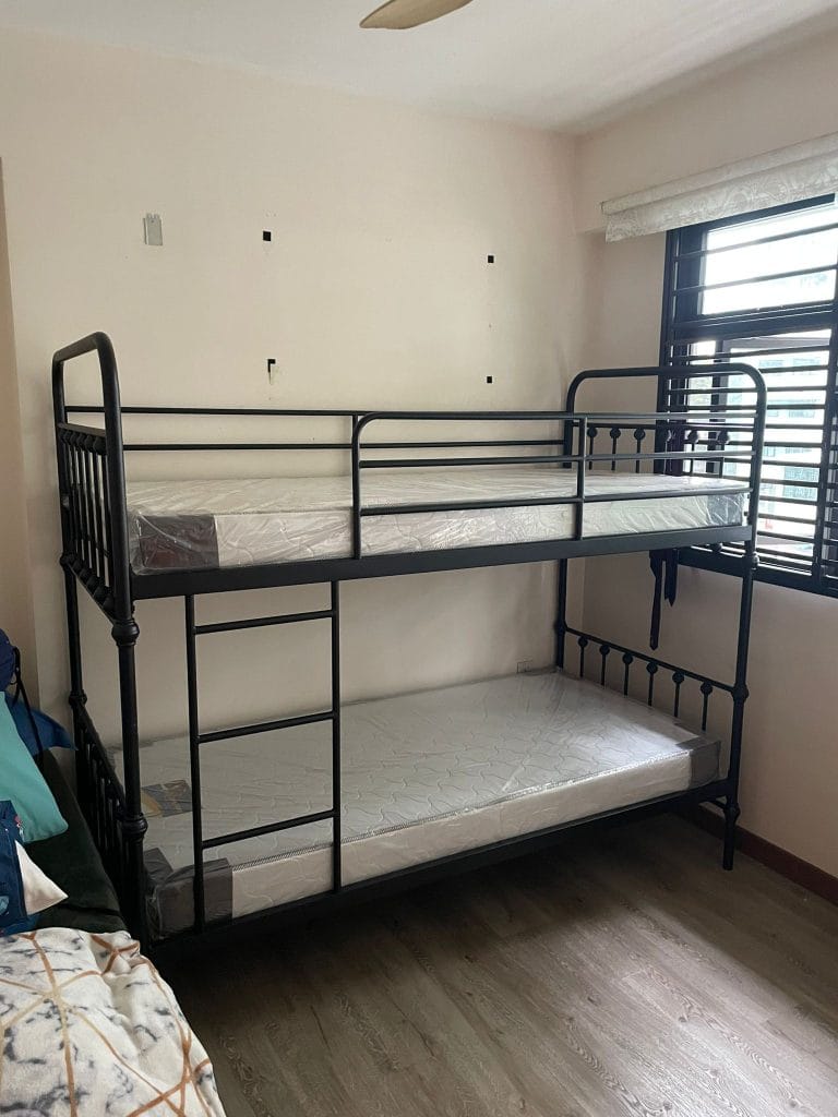 metal bed frames pros and cons – queen size black steel bed frame by Flexidesignx